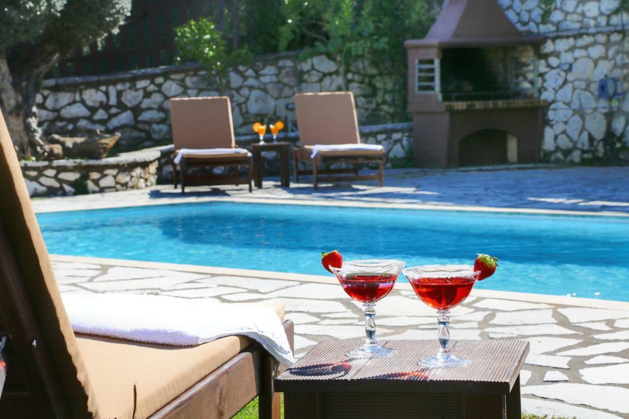 Villa Summer Breeze Nikiana Zewnętrze zdjęcie